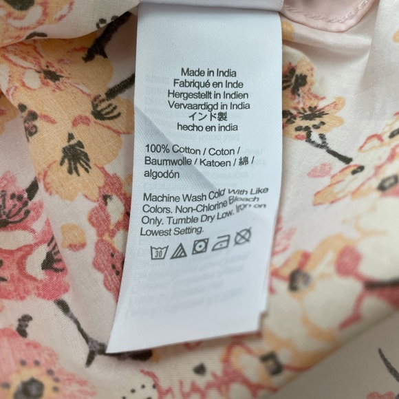 J.Crew ruffle neck floral shirt. - Picture 10 of 13